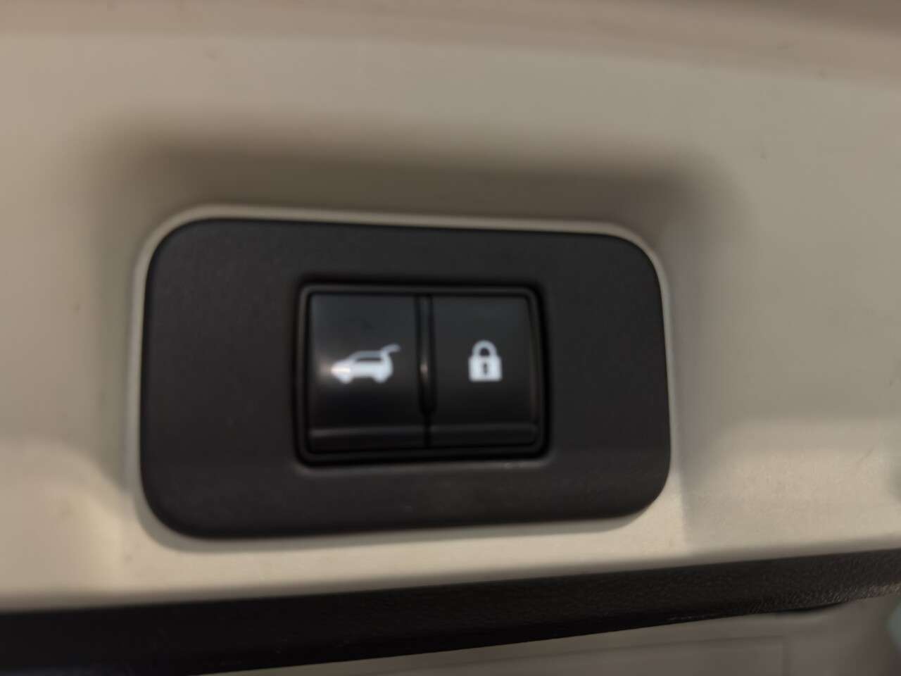 2023 NISSAN ARIYA 2023 NISSAN ARIYA