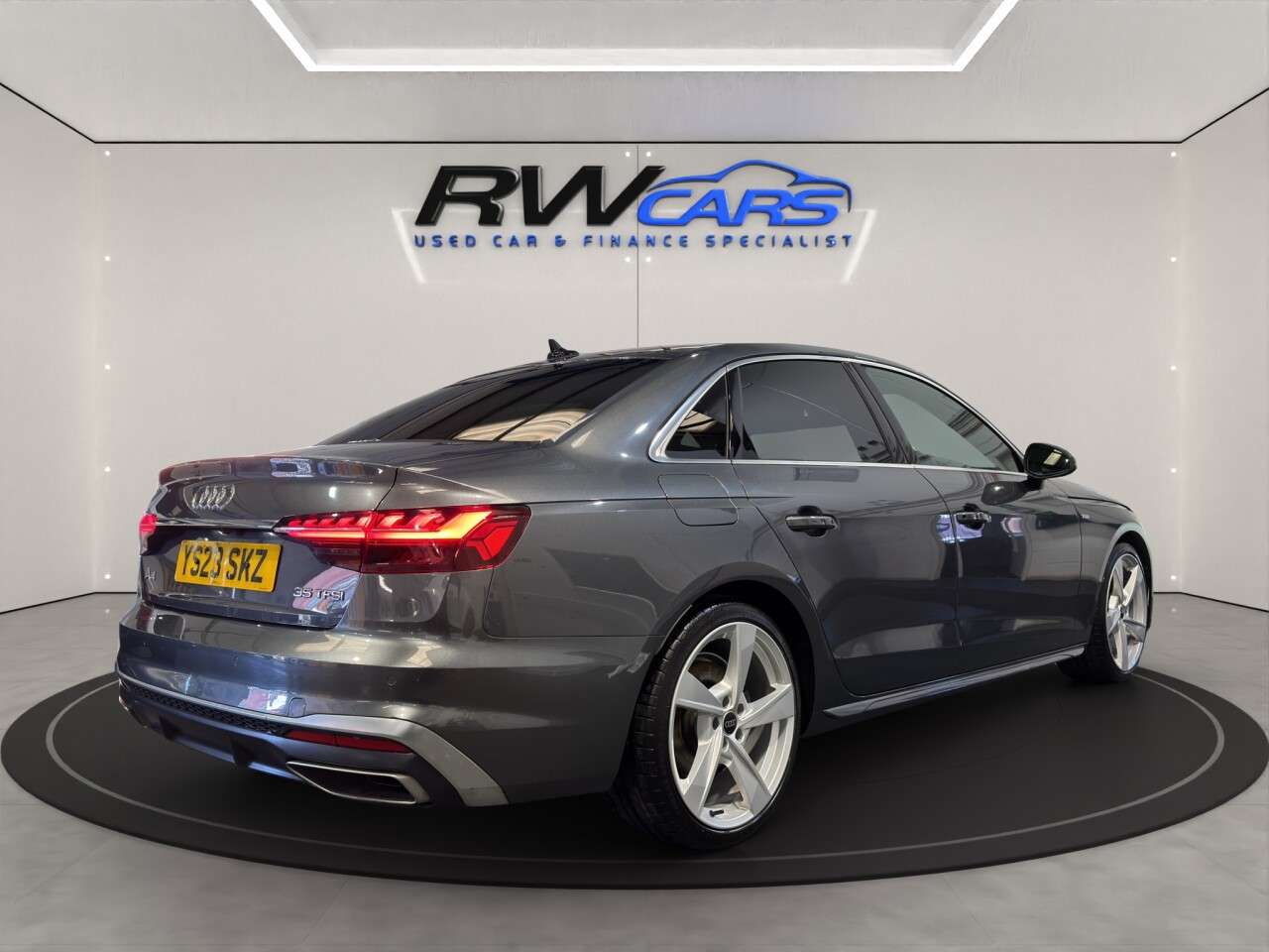 2023 AUDI A4 2023 AUDI A4