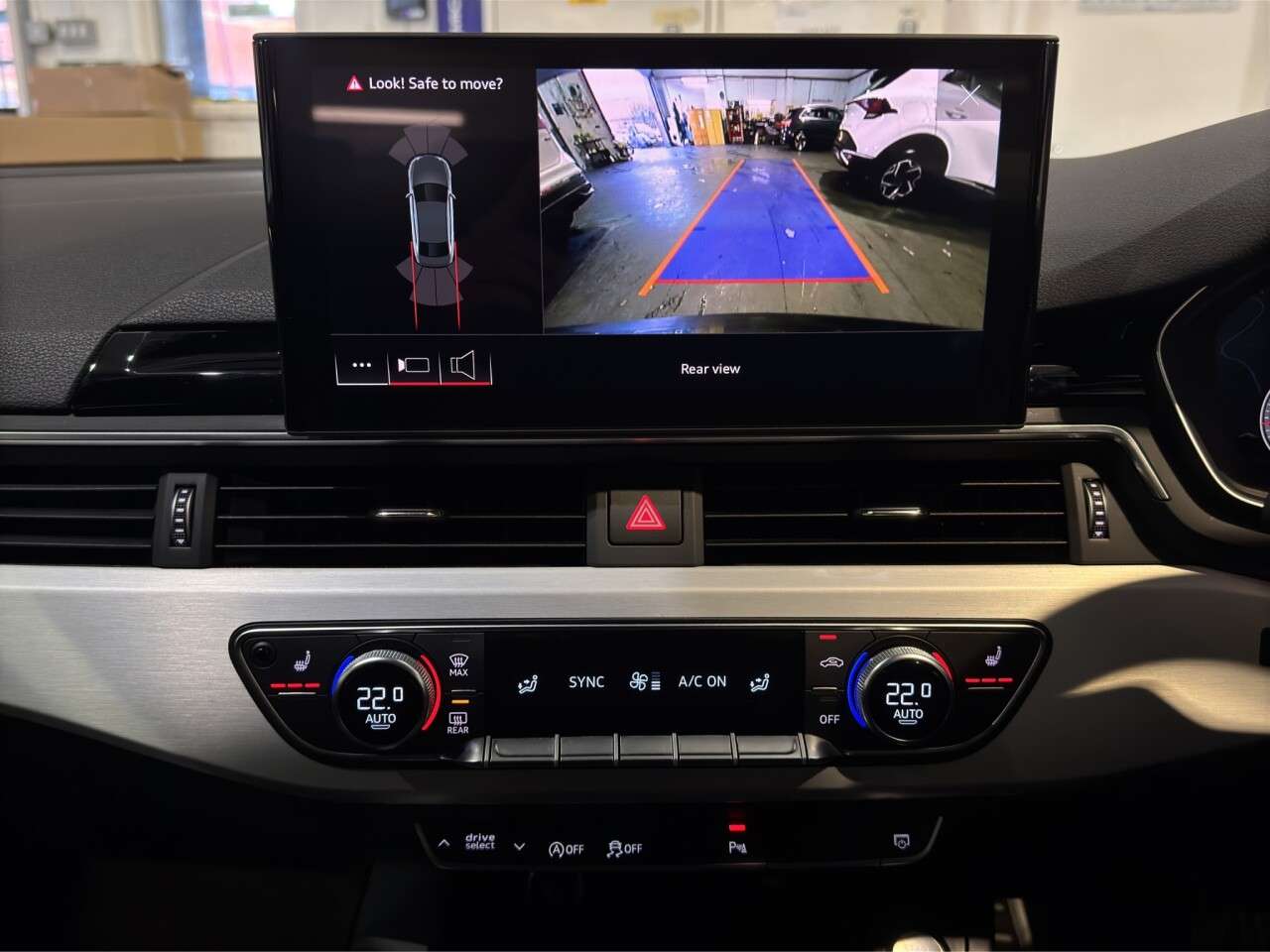 2023 AUDI A4 2023 AUDI A4