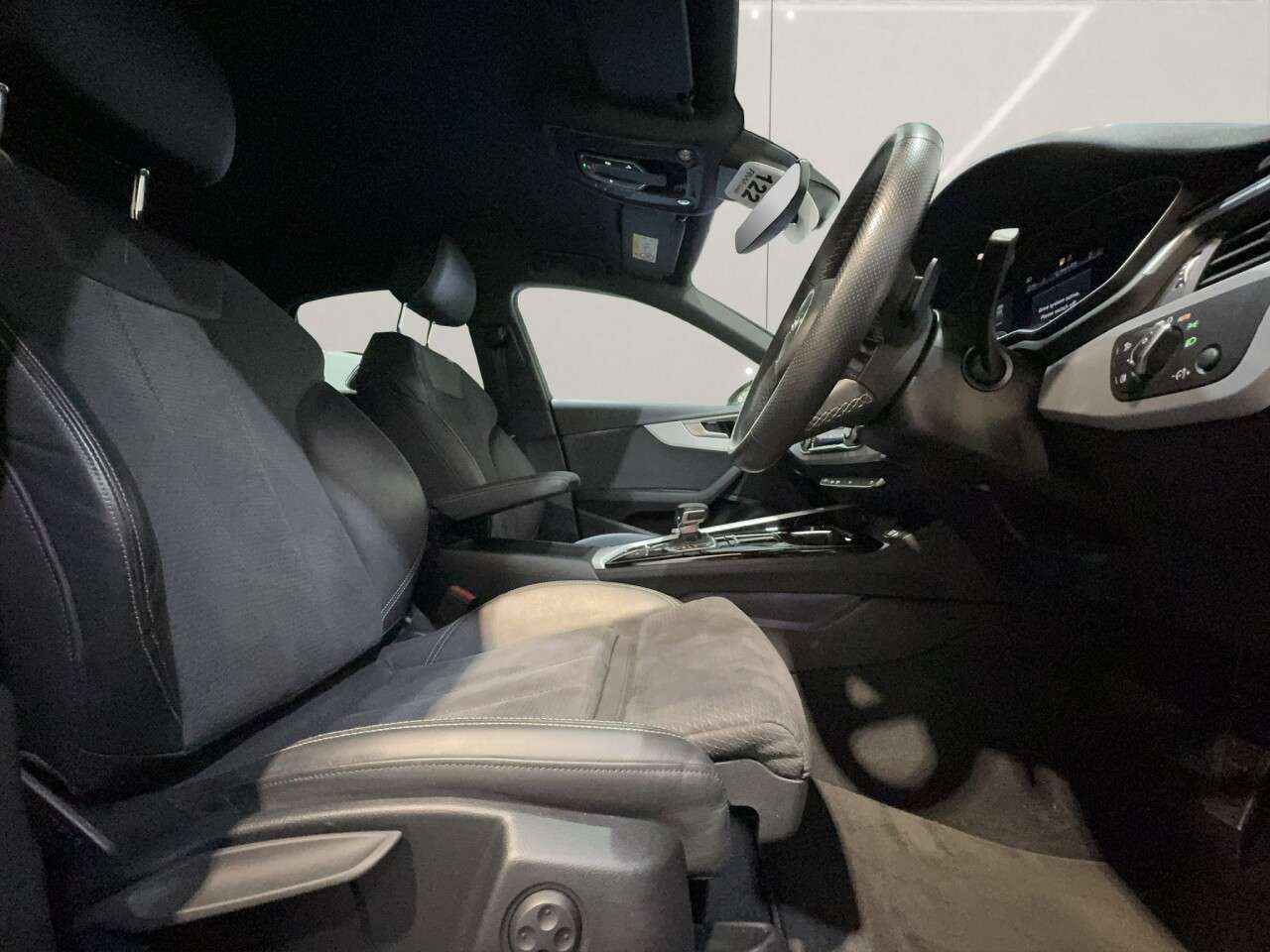 2023 AUDI A4 2023 AUDI A4