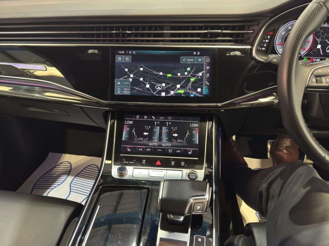 2022 AUDI Q8 2022 AUDI Q8