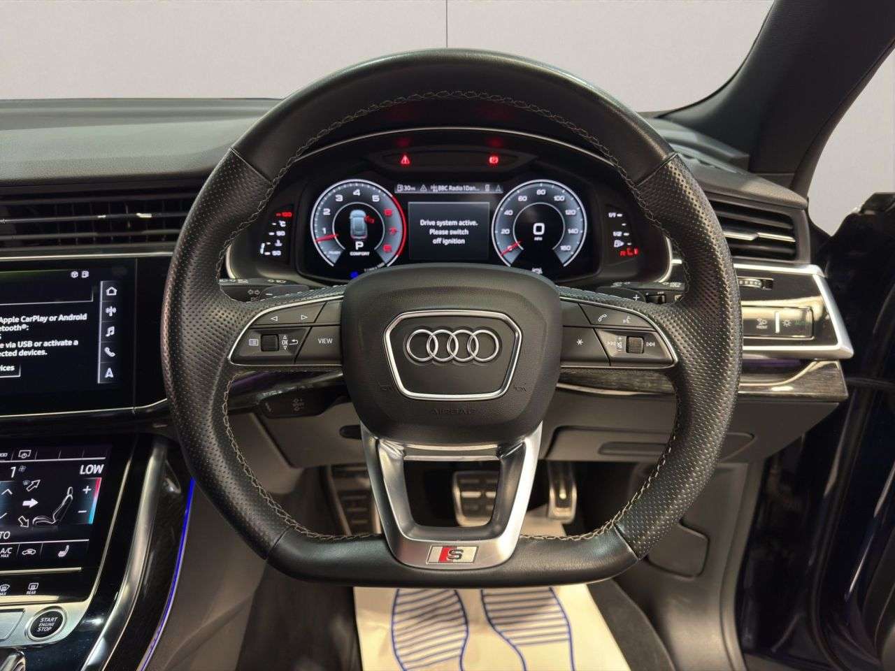 2022 AUDI Q8 2022 AUDI Q8