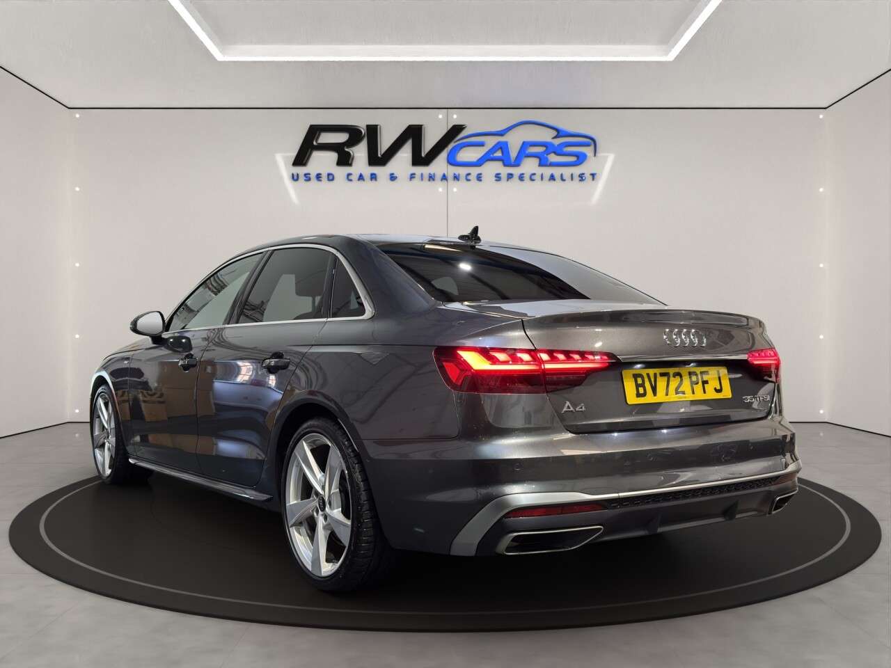 A 2022 AUDI A4 2.0 TFSI 35 S line Saloon 4dr Petrol S Tronic Euro 6 (s/s) (150 ps) A 2022 AUDI A4 2.0 TFSI 35 S line Saloon 4dr Petrol S Tronic Euro 6 (s/s) (150 ps)