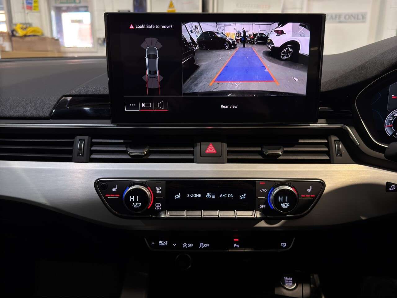 2022 AUDI A4 2022 AUDI A4