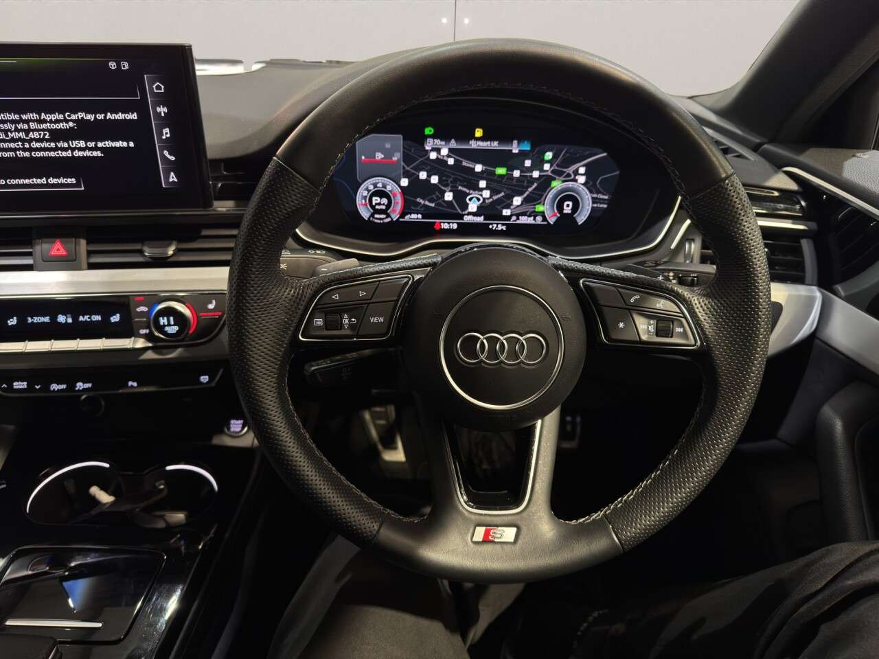 2022 AUDI A4 2022 AUDI A4