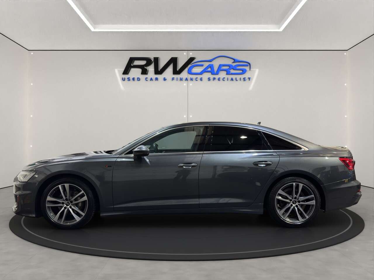 A 2024 AUDI A6 SALOON 2.0 TFSI 40 S line Saloon 4dr Petrol S Tronic Euro 6 (s/s) (204 ps) A 2024 AUDI A6 SALOON 2.0 TFSI 40 S line Saloon 4dr Petrol S Tronic Euro 6 (s/s) (204 ps)