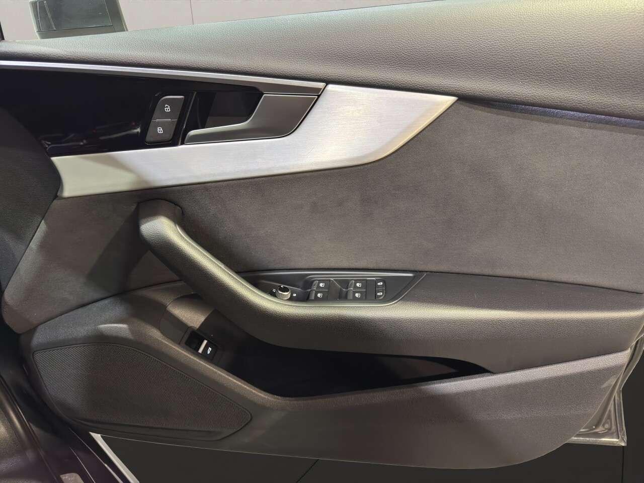 2024 AUDI A4 2024 AUDI A4
