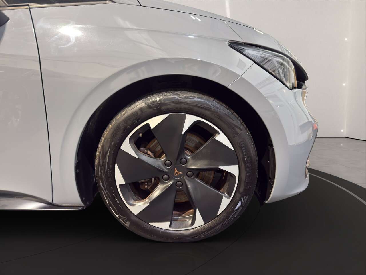 2023 CUPRA BORN 2023 CUPRA BORN