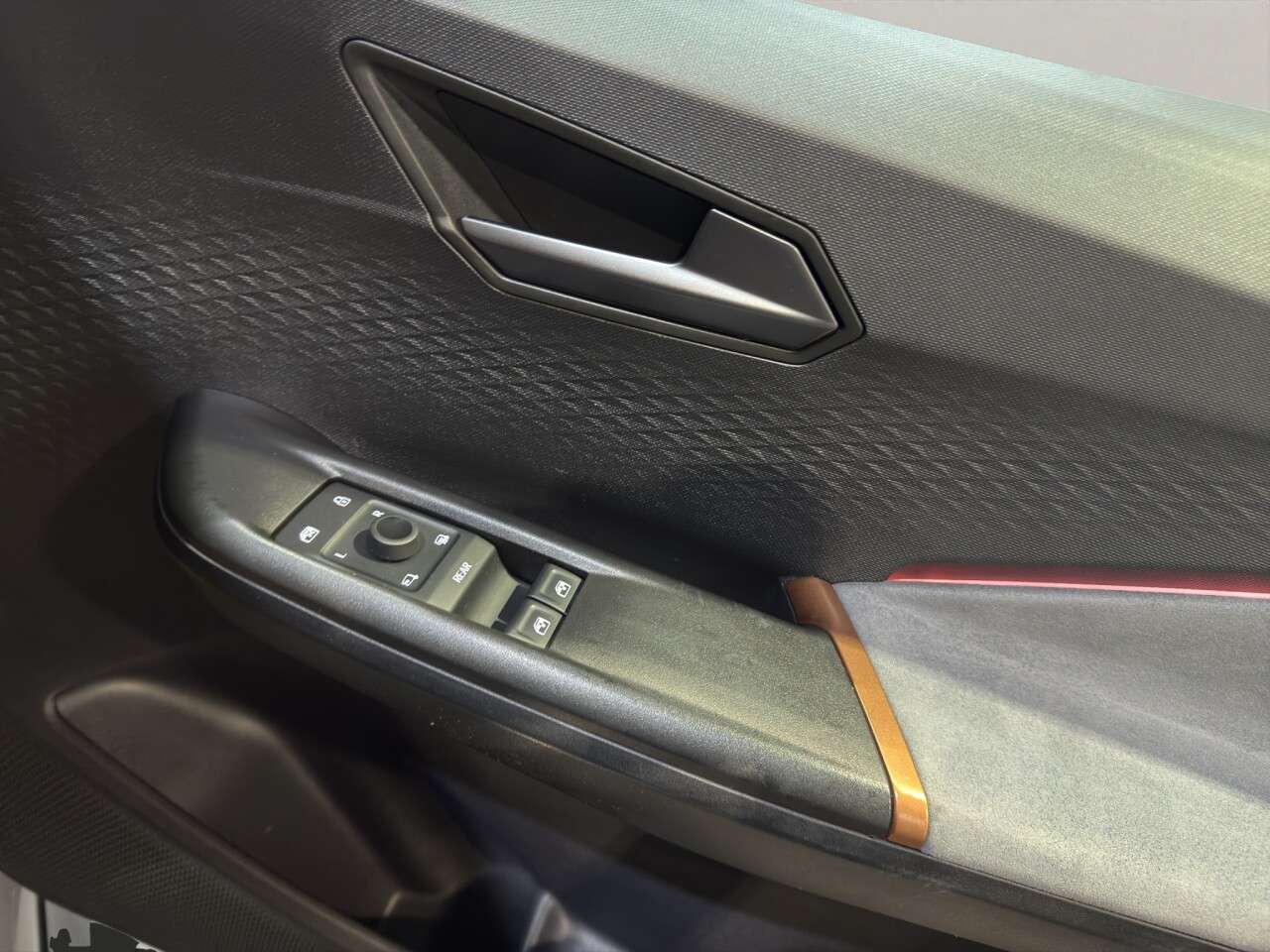 2023 CUPRA BORN 2023 CUPRA BORN