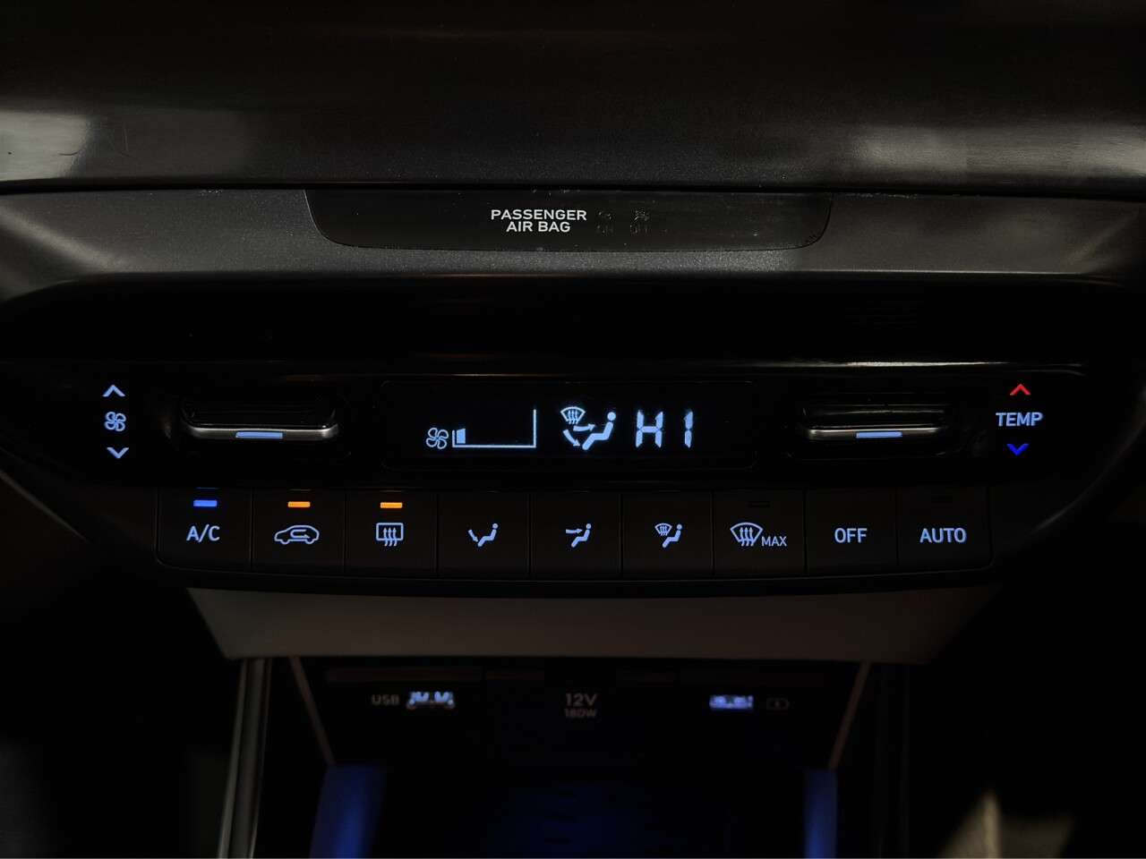 2023 HYUNDAI BAYON 2023 HYUNDAI BAYON