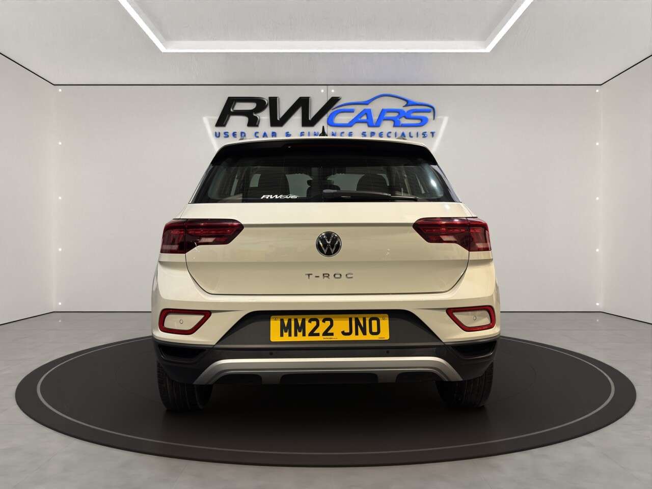 A 2022 VOLKSWAGEN T-ROC 1.5 TSI Life SUV 5dr Petrol DSG Euro 6 (s/s) (150 ps) A 2022 VOLKSWAGEN T-ROC 1.5 TSI Life SUV 5dr Petrol DSG Euro 6 (s/s) (150 ps)