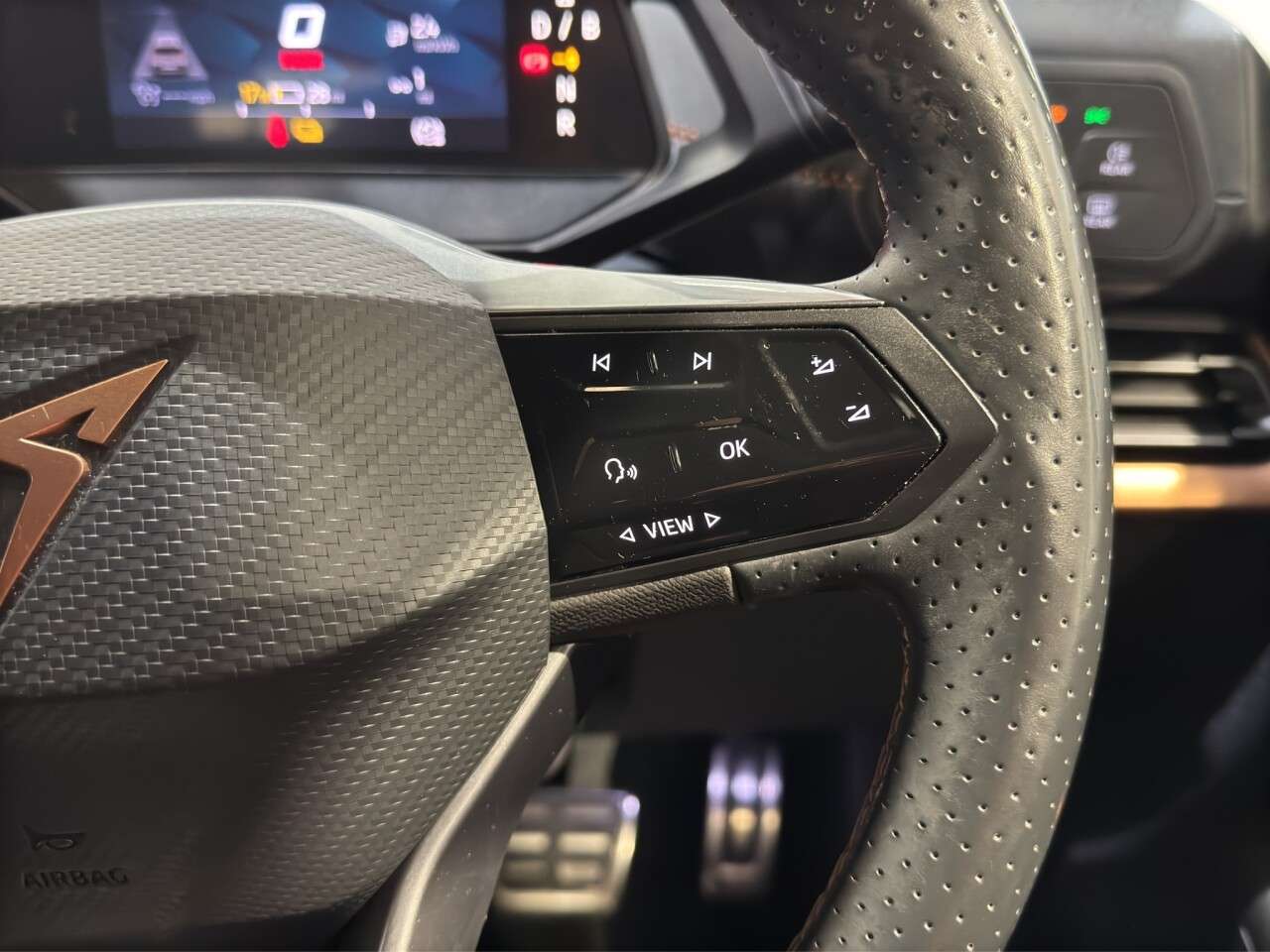 2023 CUPRA BORN 2023 CUPRA BORN
