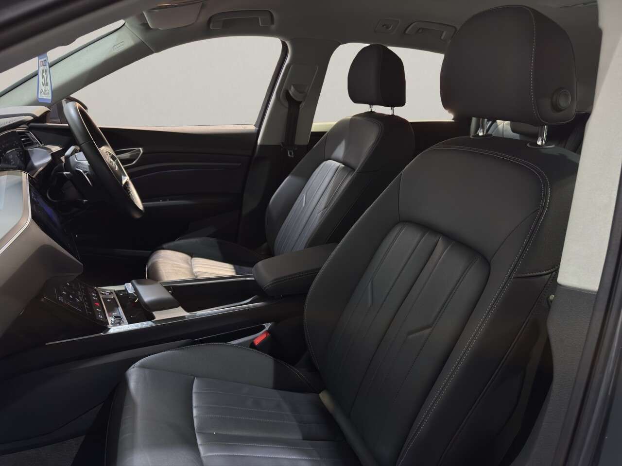 2023 AUDI Q8 E-TRON 2023 AUDI Q8 E-TRON
