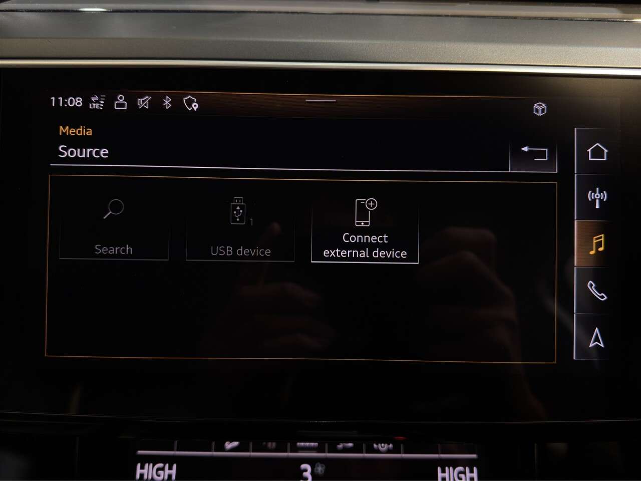 2023 AUDI Q8 E-TRON 2023 AUDI Q8 E-TRON