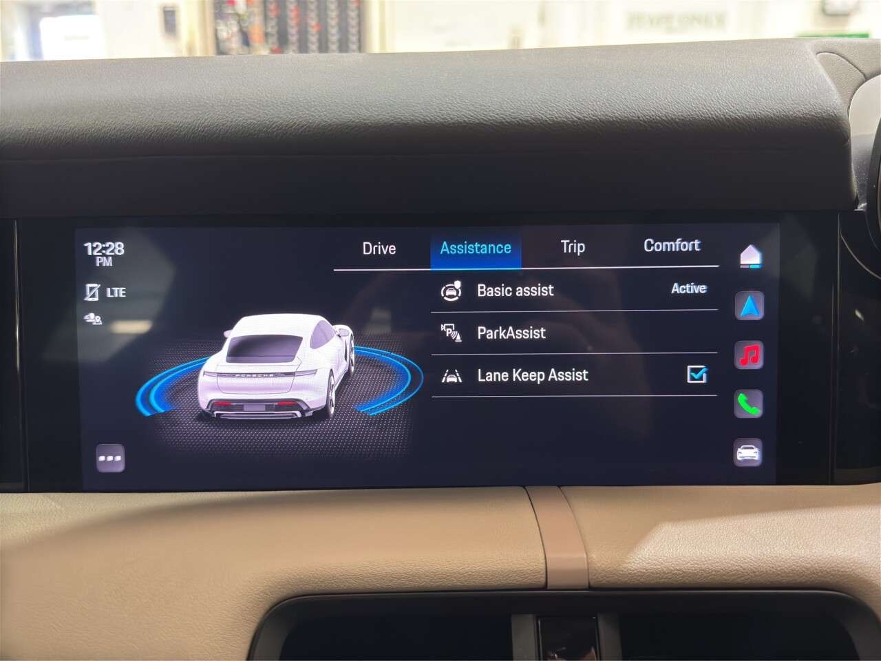 2022 PORSCHE TAYCAN 2022 PORSCHE TAYCAN