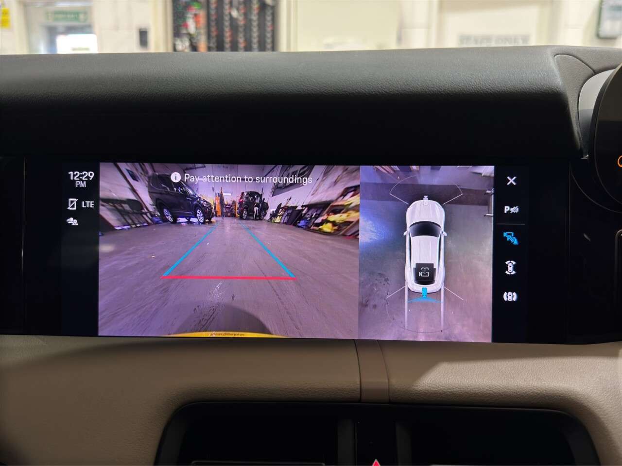 2022 PORSCHE TAYCAN 2022 PORSCHE TAYCAN