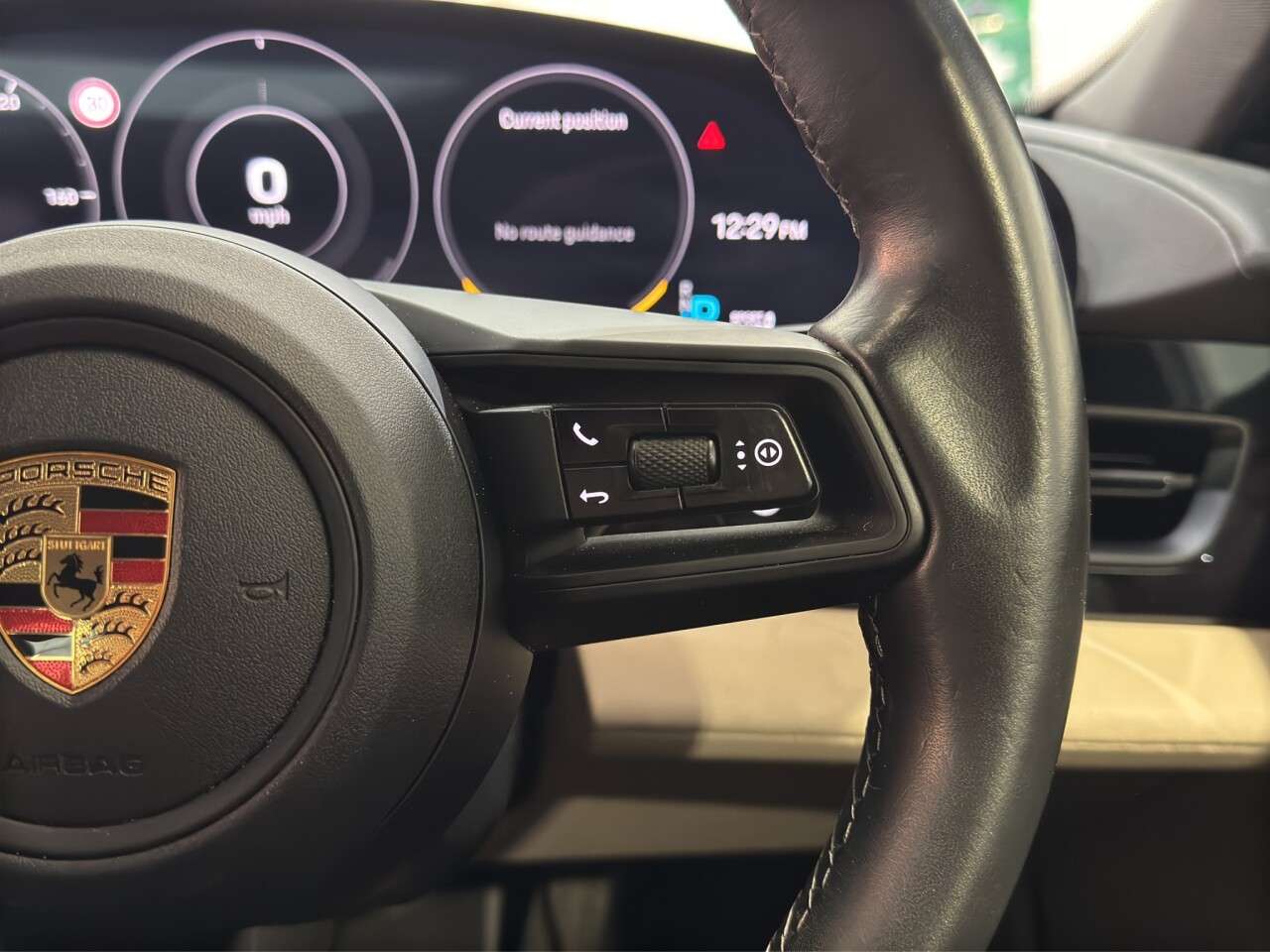 2022 PORSCHE TAYCAN 2022 PORSCHE TAYCAN