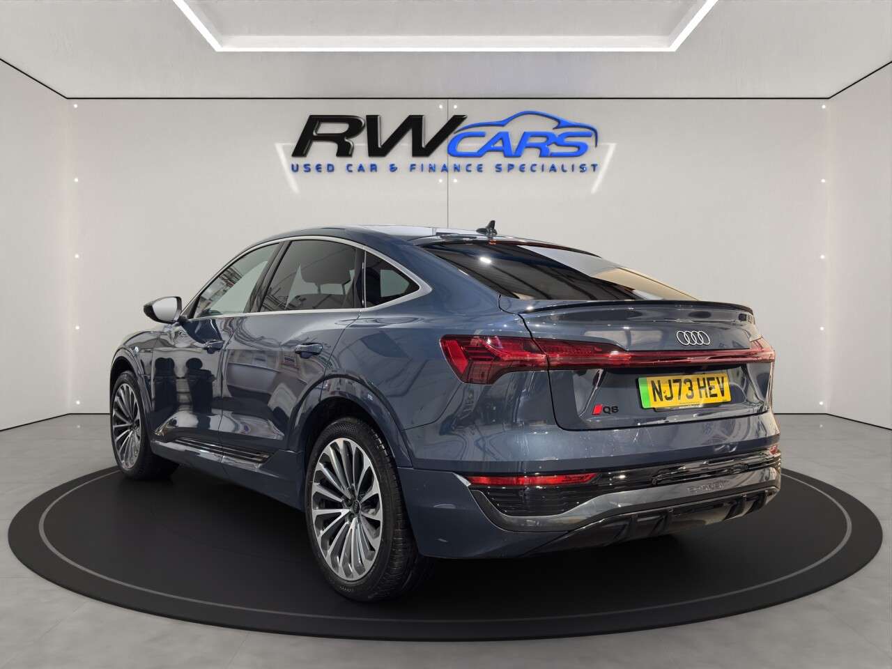 A 2023 AUDI Q8 E-TRON 55 S line Sportback 5dr Electric Auto quattro 114kWh (11kW Charger) (408 ps A 2023 AUDI Q8 E-TRON 55 S line Sportback 5dr Electric Auto quattro 114kWh (11kW Charger) (408 ps