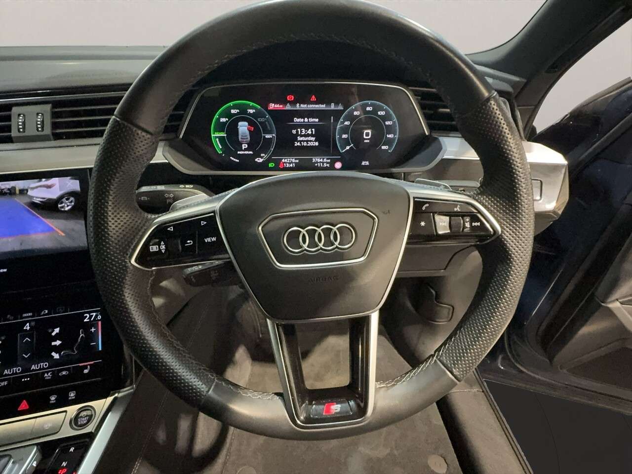 2023 AUDI Q8 E-TRON 2023 AUDI Q8 E-TRON