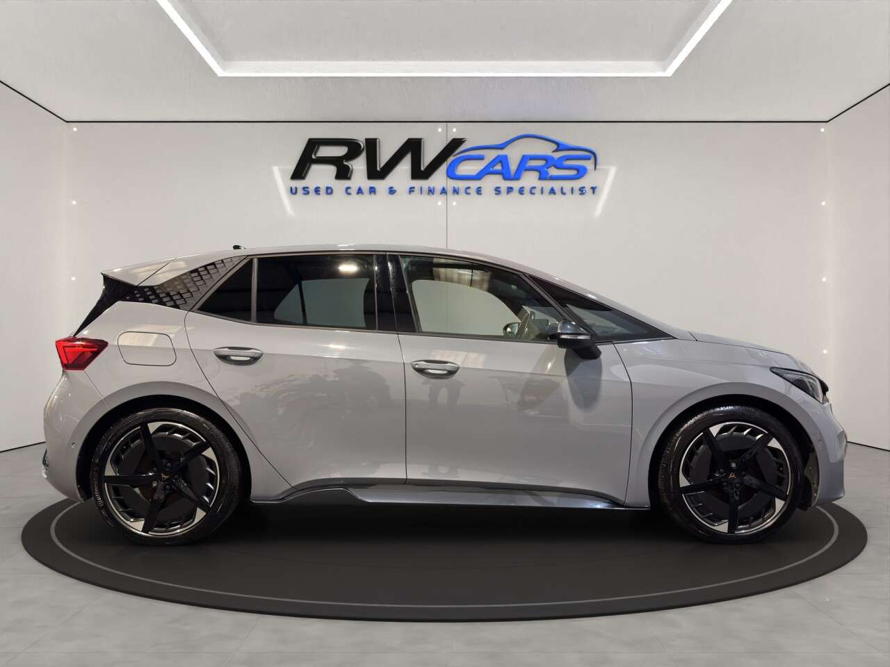 2022 CUPRA BORN 2022 CUPRA BORN