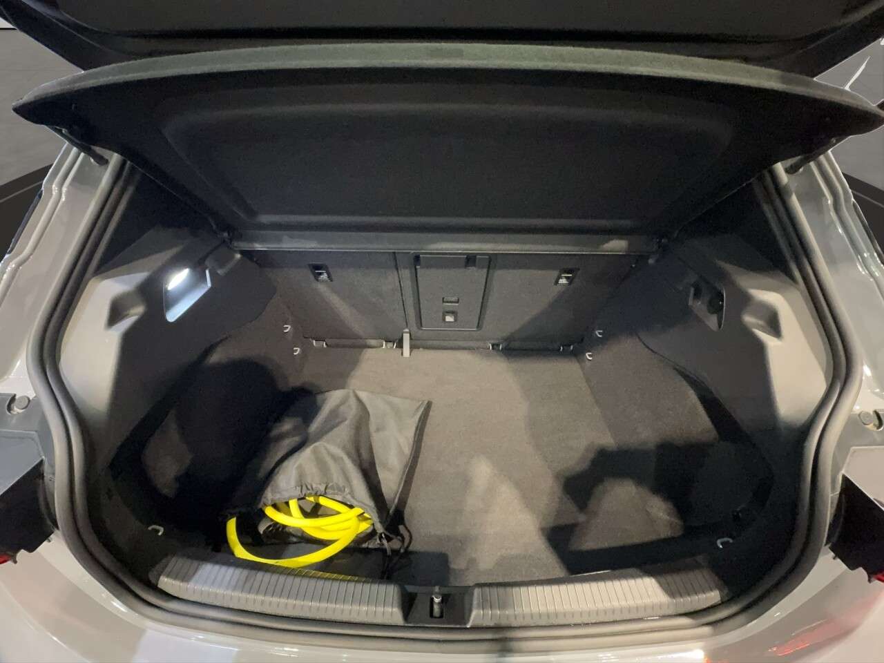 2022 CUPRA BORN 2022 CUPRA BORN