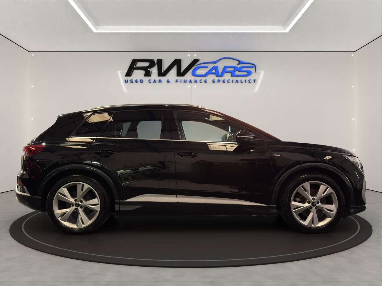 2023 AUDI Q4 E-TRON 2023 AUDI Q4 E-TRON