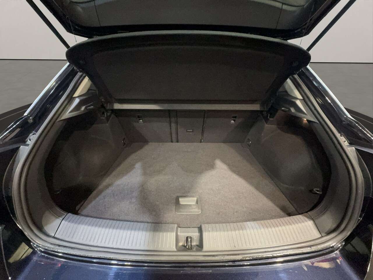 2021 VOLKSWAGEN T-ROC 2021 VOLKSWAGEN T-ROC