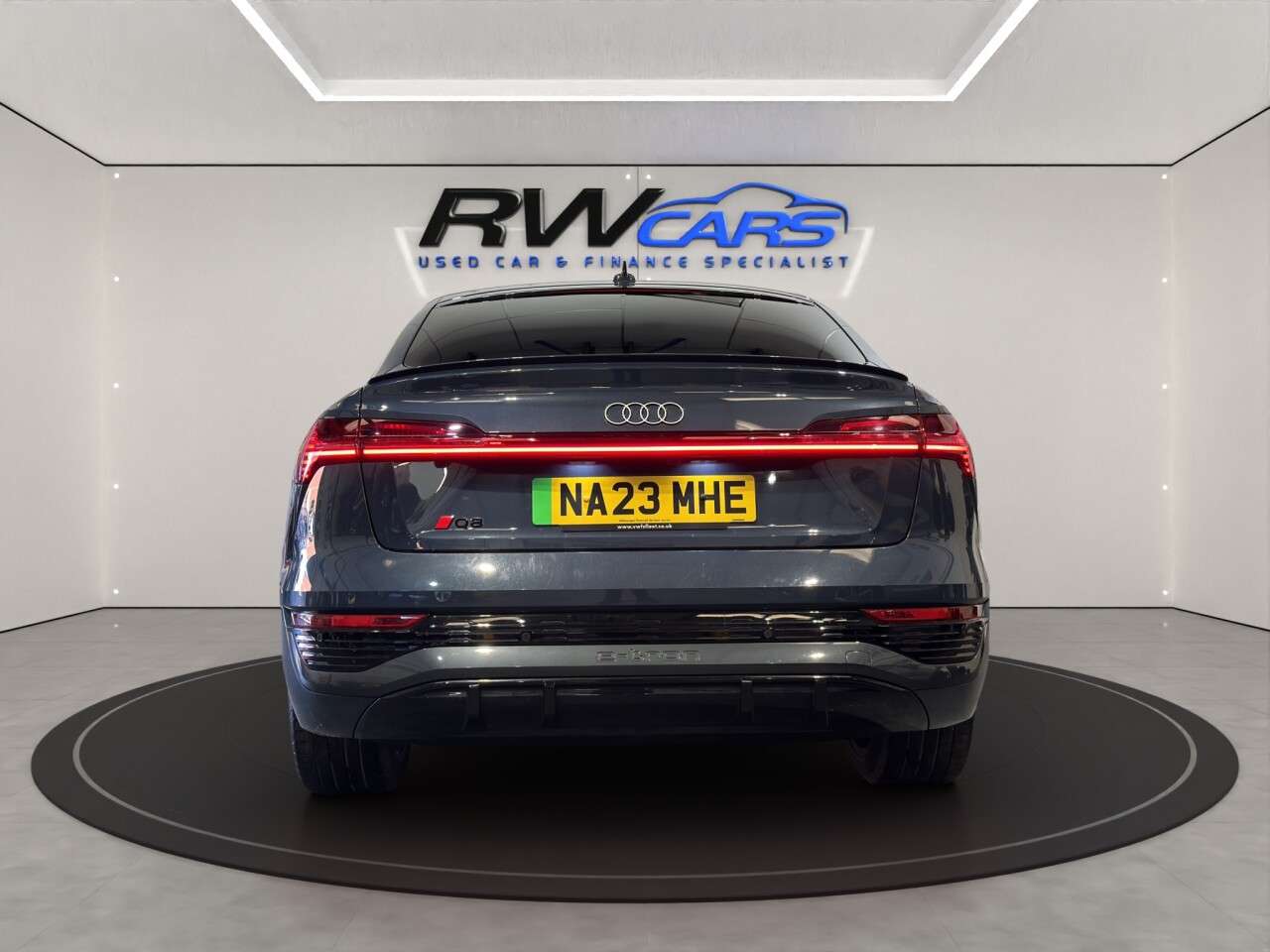 2023 AUDI Q8 E-TRON 2023 AUDI Q8 E-TRON