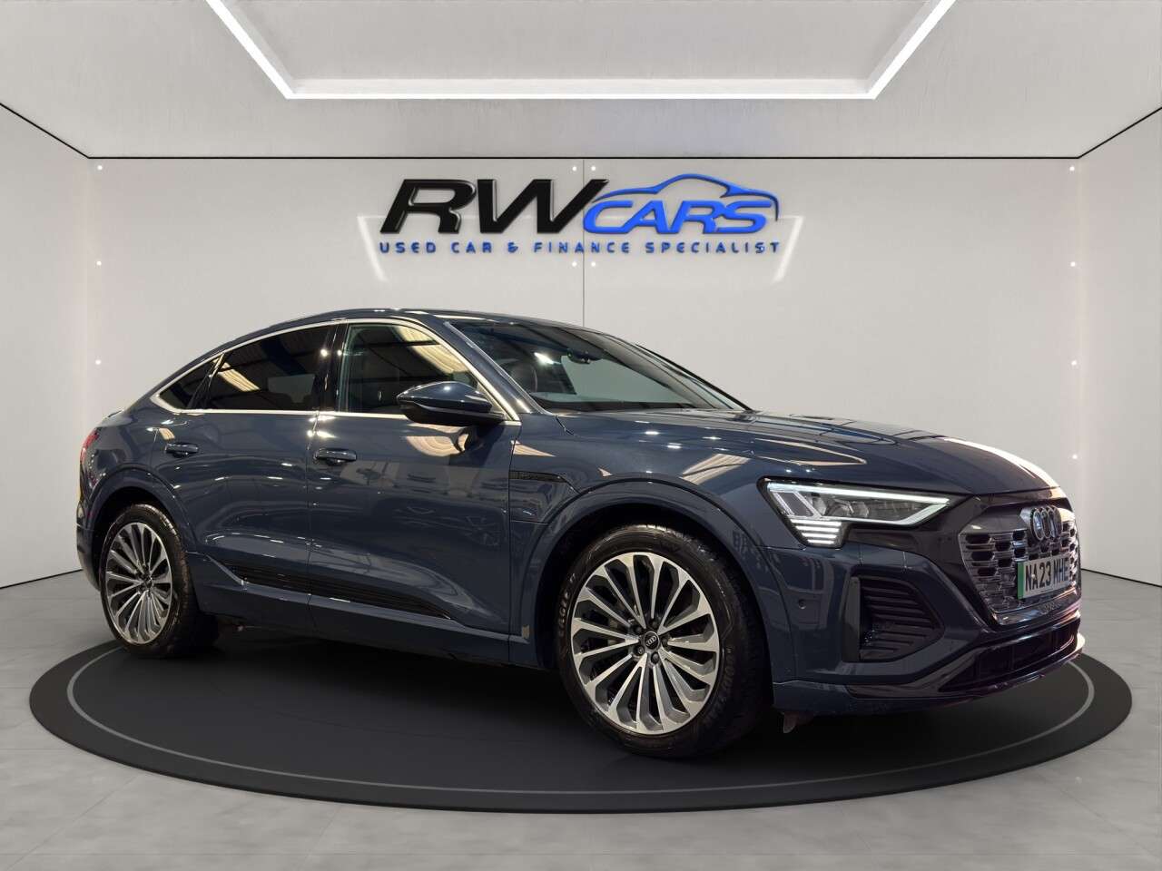 2023 AUDI Q8 E-TRON 2023 AUDI Q8 E-TRON