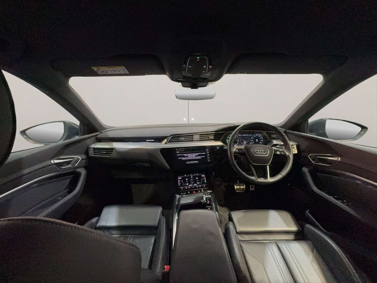 2023 AUDI Q8 E-TRON 2023 AUDI Q8 E-TRON