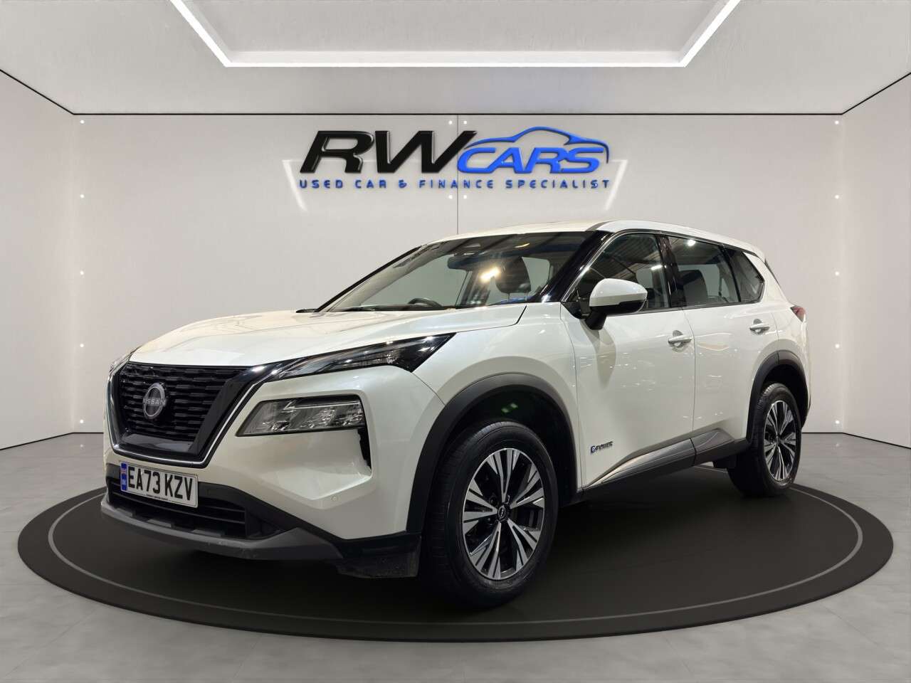A 2023 NISSAN X-TRAIL 1.5 h e-POWER Acenta Premium SUV 5dr Petrol Hybrid Auto e-4ORCE Euro 6 (s/s A 2023 NISSAN X-TRAIL 1.5 h e-POWER Acenta Premium SUV 5dr Petrol Hybrid Auto e-4ORCE Euro 6 (s/s