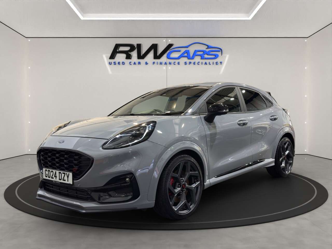 A 2024 FORD PUMA 1.5T EcoBoost ST SUV 5dr Petrol Manual Euro 6 (s/s) (200 ps) A 2024 FORD PUMA 1.5T EcoBoost ST SUV 5dr Petrol Manual Euro 6 (s/s) (200 ps)