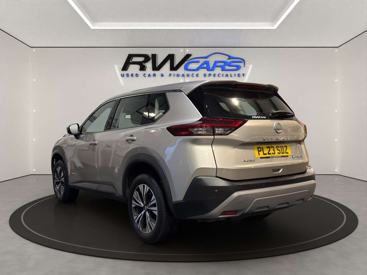A 2023 NISSAN X-TRAIL 1.5 h e-POWER Acenta Premium SUV 5dr Petrol Hybrid Auto e-4ORCE Euro 6 (s/s A 2023 NISSAN X-TRAIL 1.5 h e-POWER Acenta Premium SUV 5dr Petrol Hybrid Auto e-4ORCE Euro 6 (s/s