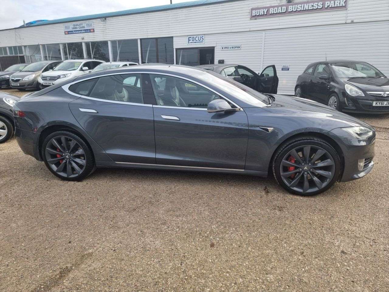 2017 TESLA MODEL S 2017 TESLA MODEL S
