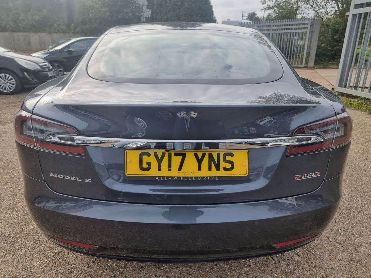 2017 TESLA MODEL S 2017 TESLA MODEL S
