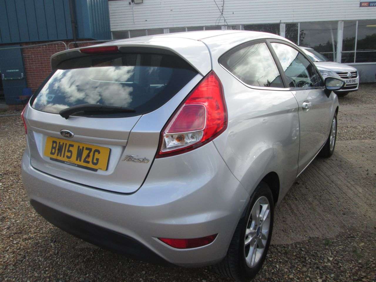 2015 FORD FIESTA 2015 FORD FIESTA