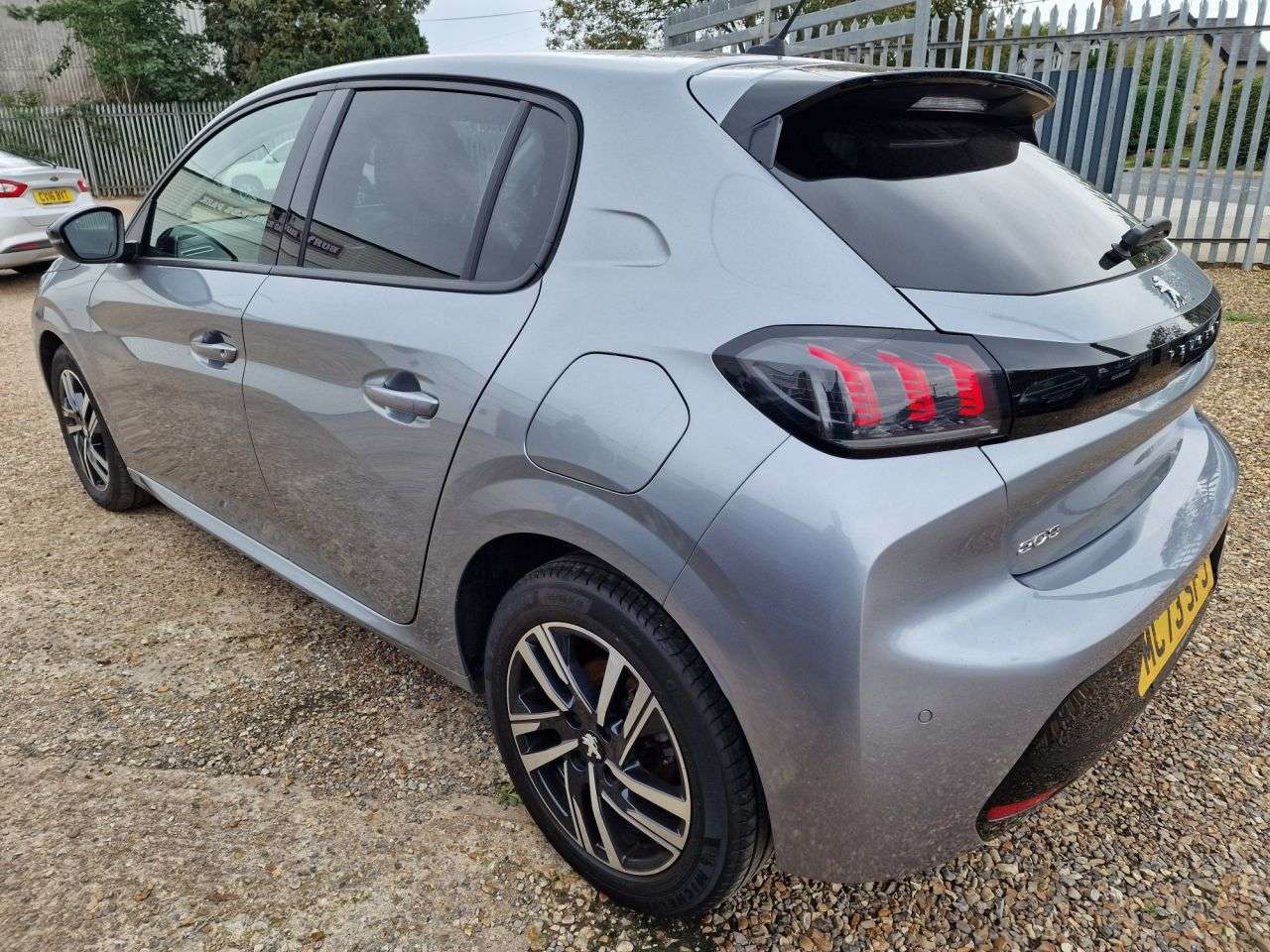 2023 PEUGEOT 208 2023 PEUGEOT 208