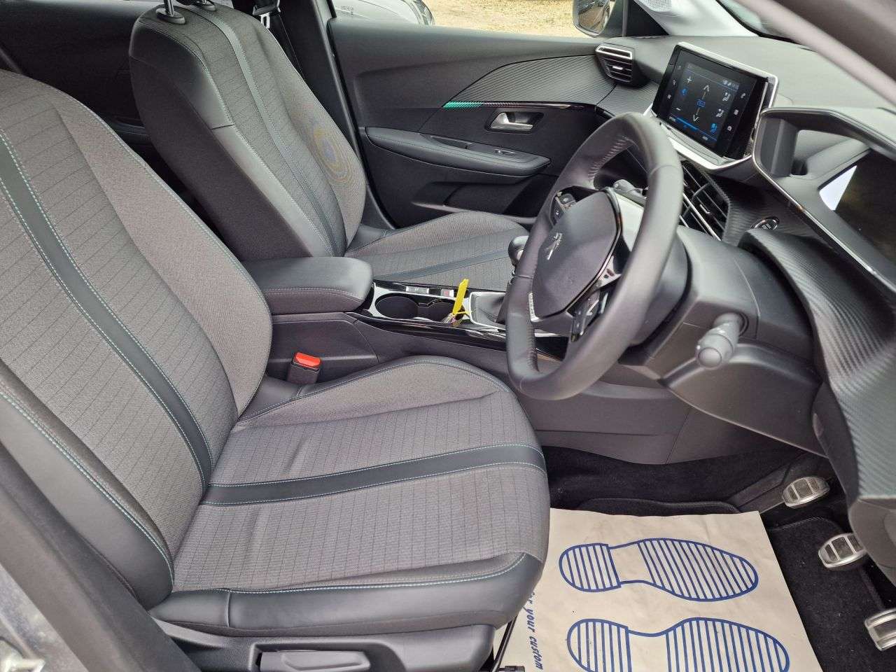 2023 PEUGEOT 208 2023 PEUGEOT 208