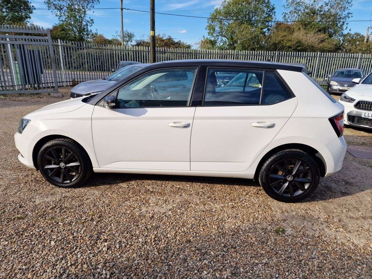 2017 SKODA FABIA 2017 SKODA FABIA
