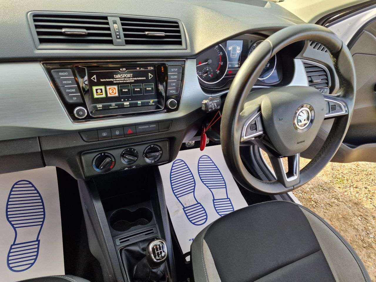 2017 SKODA FABIA 2017 SKODA FABIA