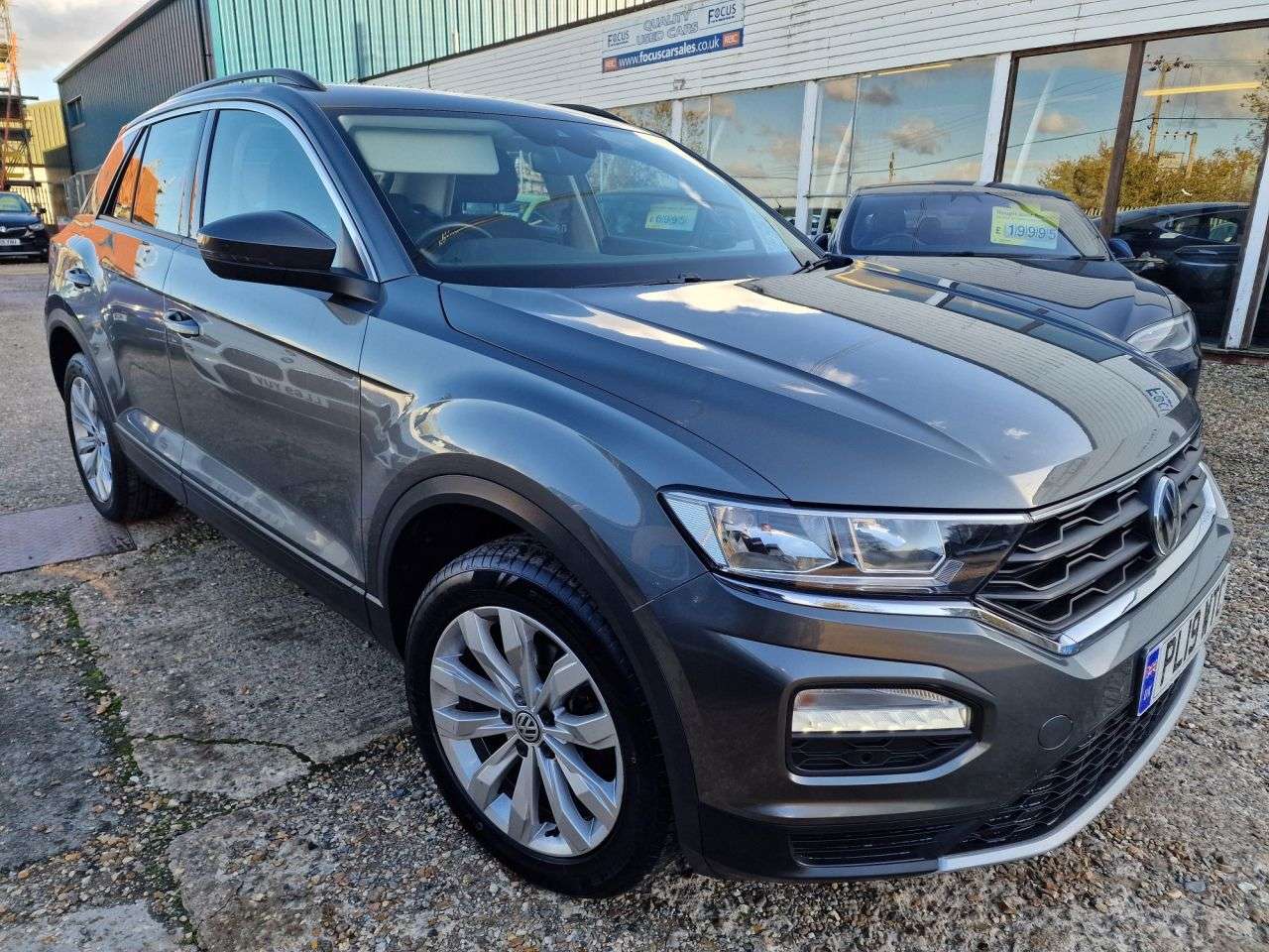 2019 VOLKSWAGEN T-ROC 2019 VOLKSWAGEN T-ROC