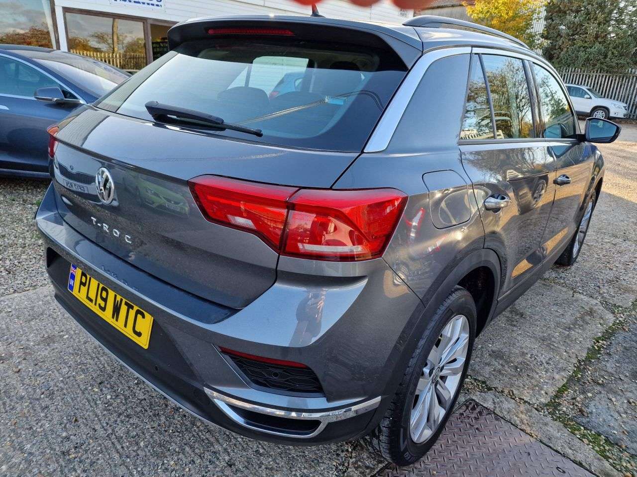 2019 VOLKSWAGEN T-ROC 2019 VOLKSWAGEN T-ROC