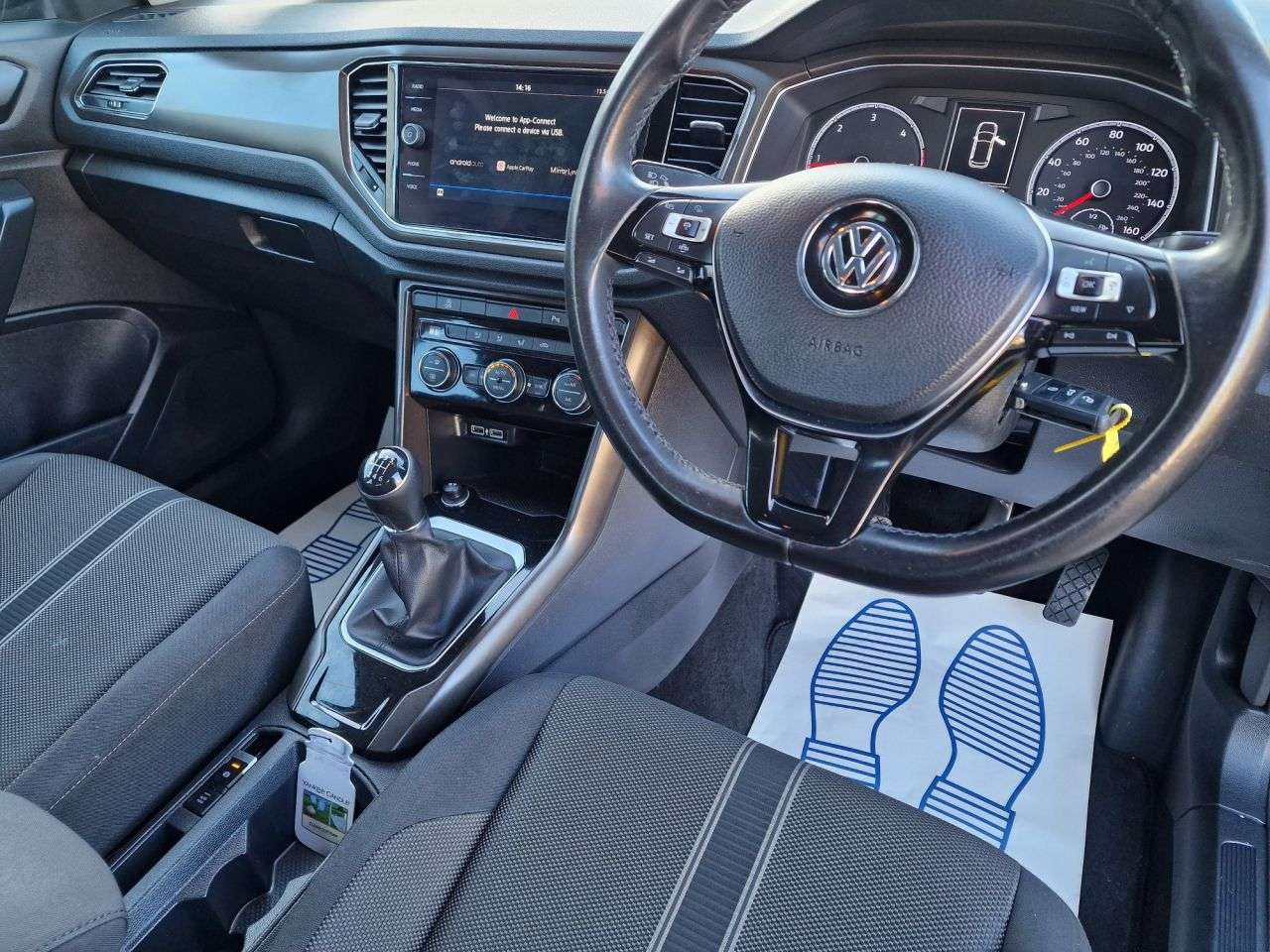 2019 VOLKSWAGEN T-ROC 2019 VOLKSWAGEN T-ROC