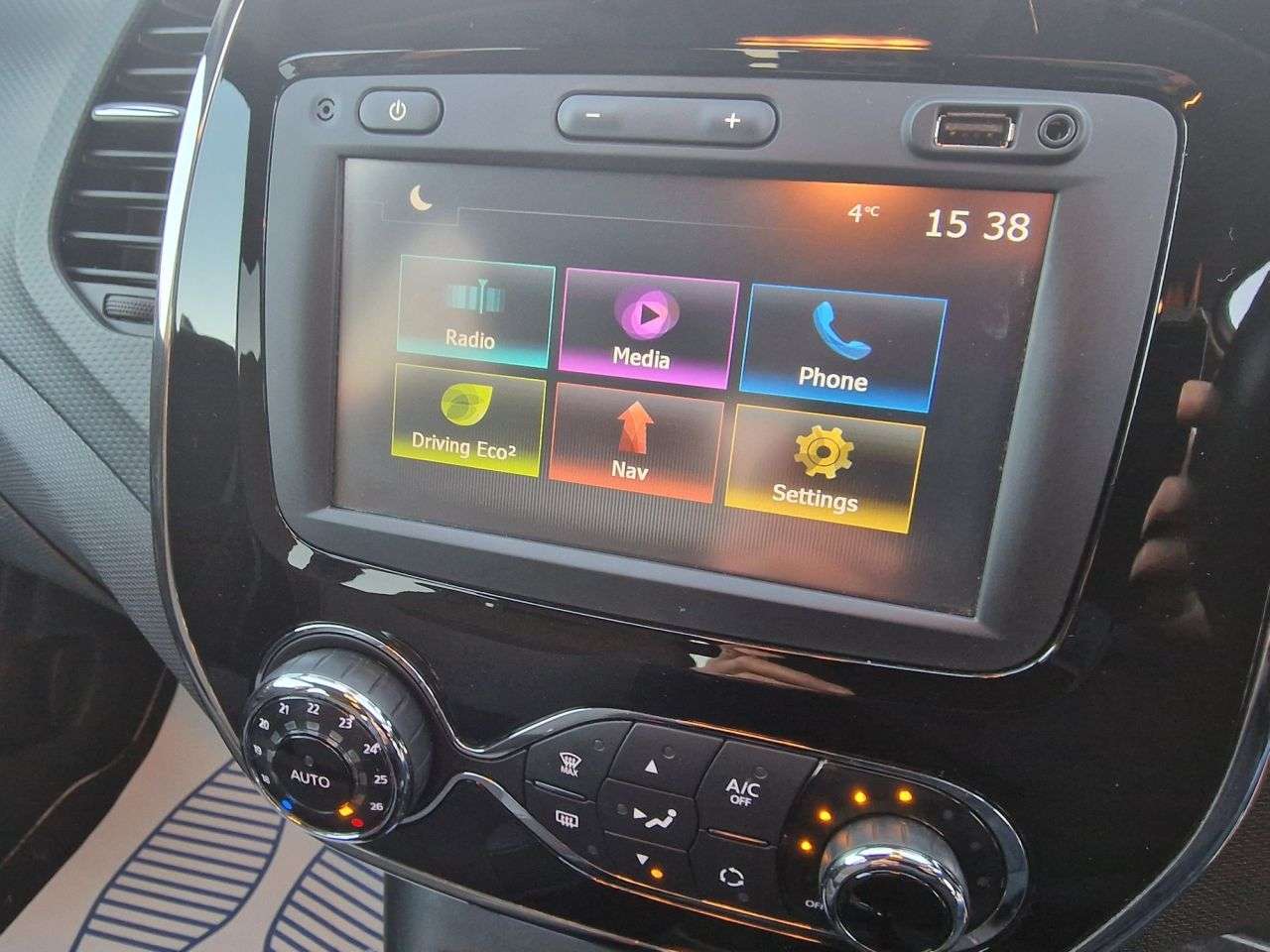 2016 RENAULT CAPTUR 2016 RENAULT CAPTUR