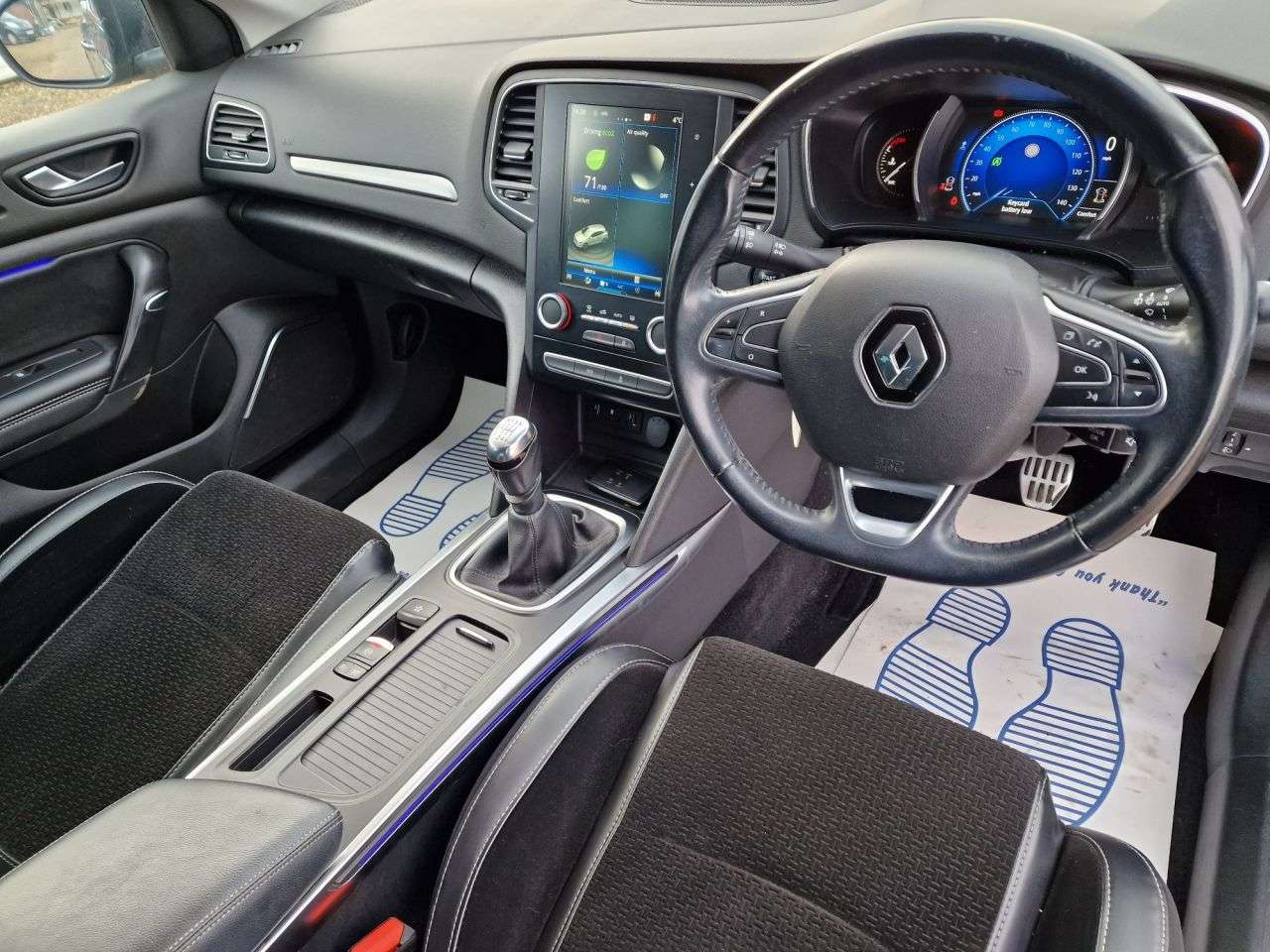 2017 RENAULT MEGANE 2017 RENAULT MEGANE