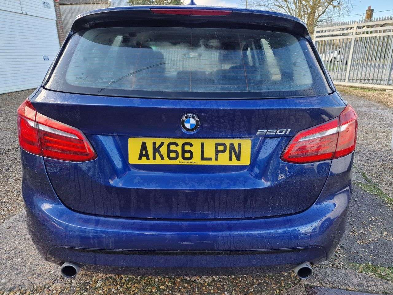 A 2016 BMW 2 SERIES ACTIVE TOURER 2.0 220i Sport MPV 5dr Petrol Automatic Euro 6 (s/s) (192 ps) SPORT AUTOMAT A 2016 BMW 2 SERIES ACTIVE TOURER 2.0 220i Sport MPV 5dr Petrol Automatic Euro 6 (s/s) (192 ps) SPORT AUTOMAT