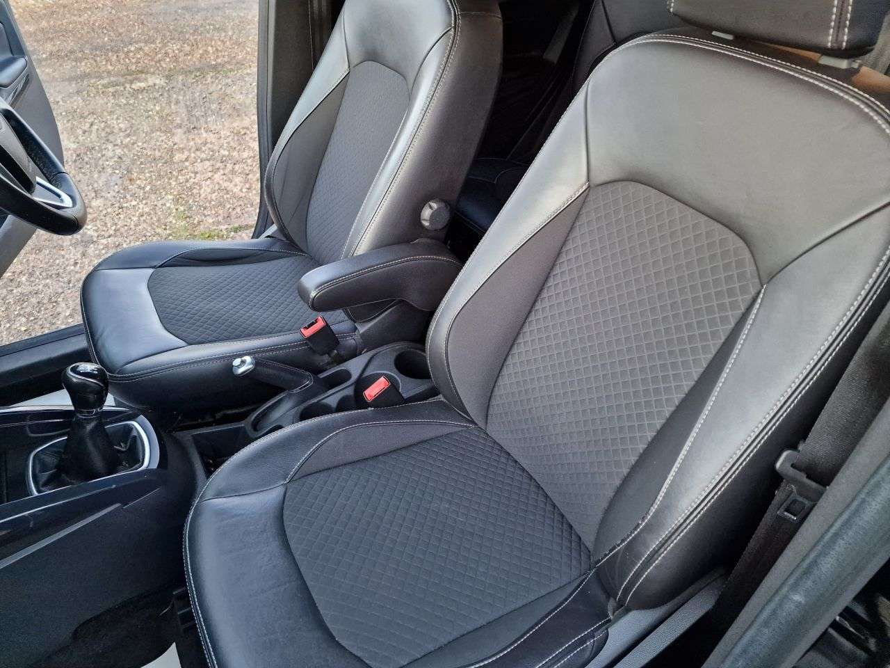 2017 FORD ECOSPORT 2017 FORD ECOSPORT