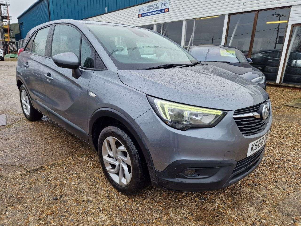 A 2018 VAUXHALL CROSSLAND X 1.2 Turbo ecoTEC GPF SE Nav SUV 5dr Petrol Manual Euro 6 (s/s) (110 ps) CLI A 2018 VAUXHALL CROSSLAND X 1.2 Turbo ecoTEC GPF SE Nav SUV 5dr Petrol Manual Euro 6 (s/s) (110 ps) CLI