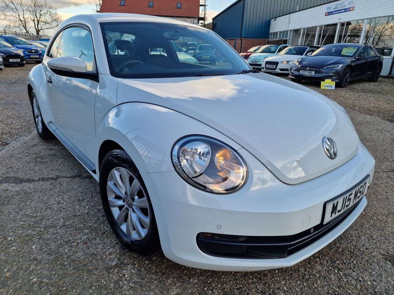 A 2015 VOLKSWAGEN BEETLE 1.2 TSI Hatchback 3dr Petrol Manual Euro 5 (105 ps) VW PURE WHITE! ULEZ COM A 2015 VOLKSWAGEN BEETLE 1.2 TSI Hatchback 3dr Petrol Manual Euro 5 (105 ps) VW PURE WHITE! ULEZ COM