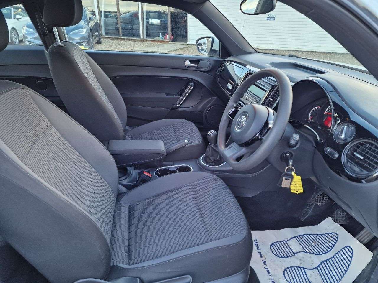 2015 VOLKSWAGEN BEETLE 2015 VOLKSWAGEN BEETLE